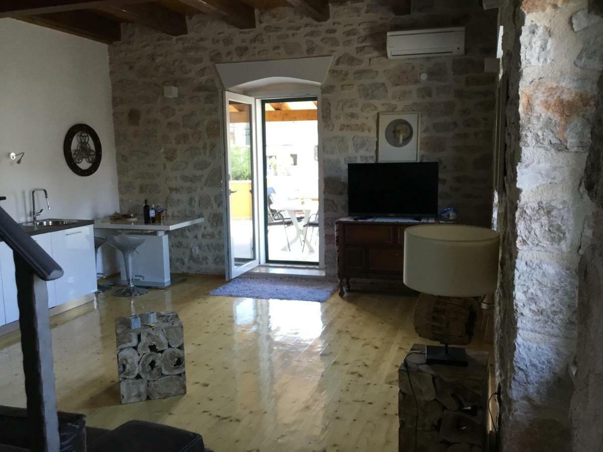 Stein Haus Villa Пировац Екстериор снимка