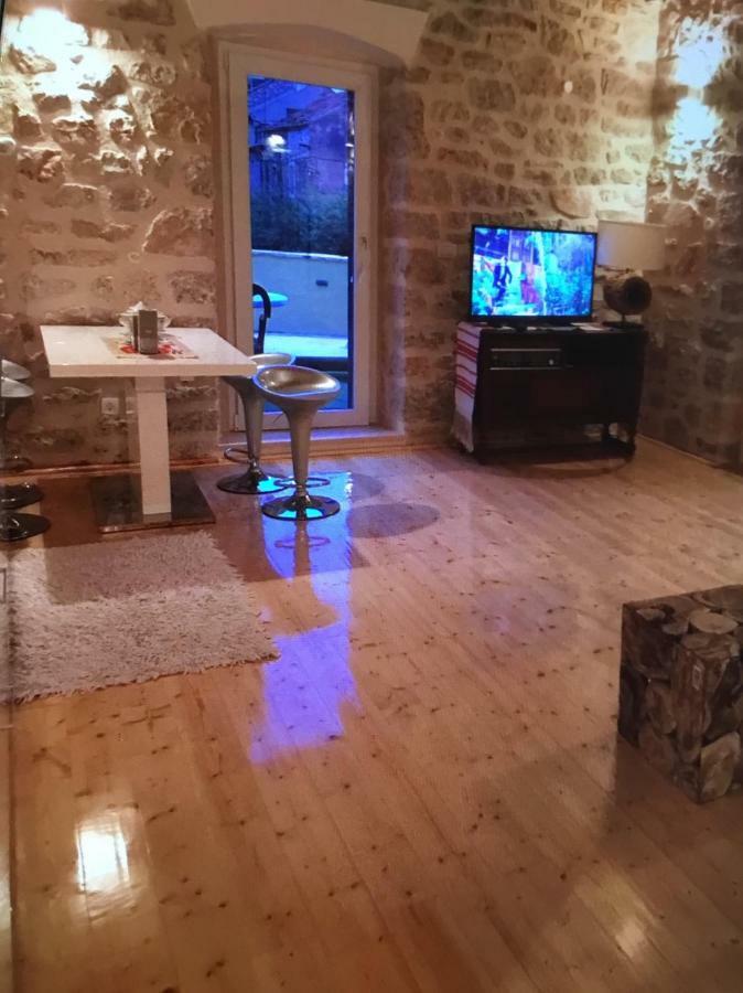 Stein Haus Villa Пировац Екстериор снимка